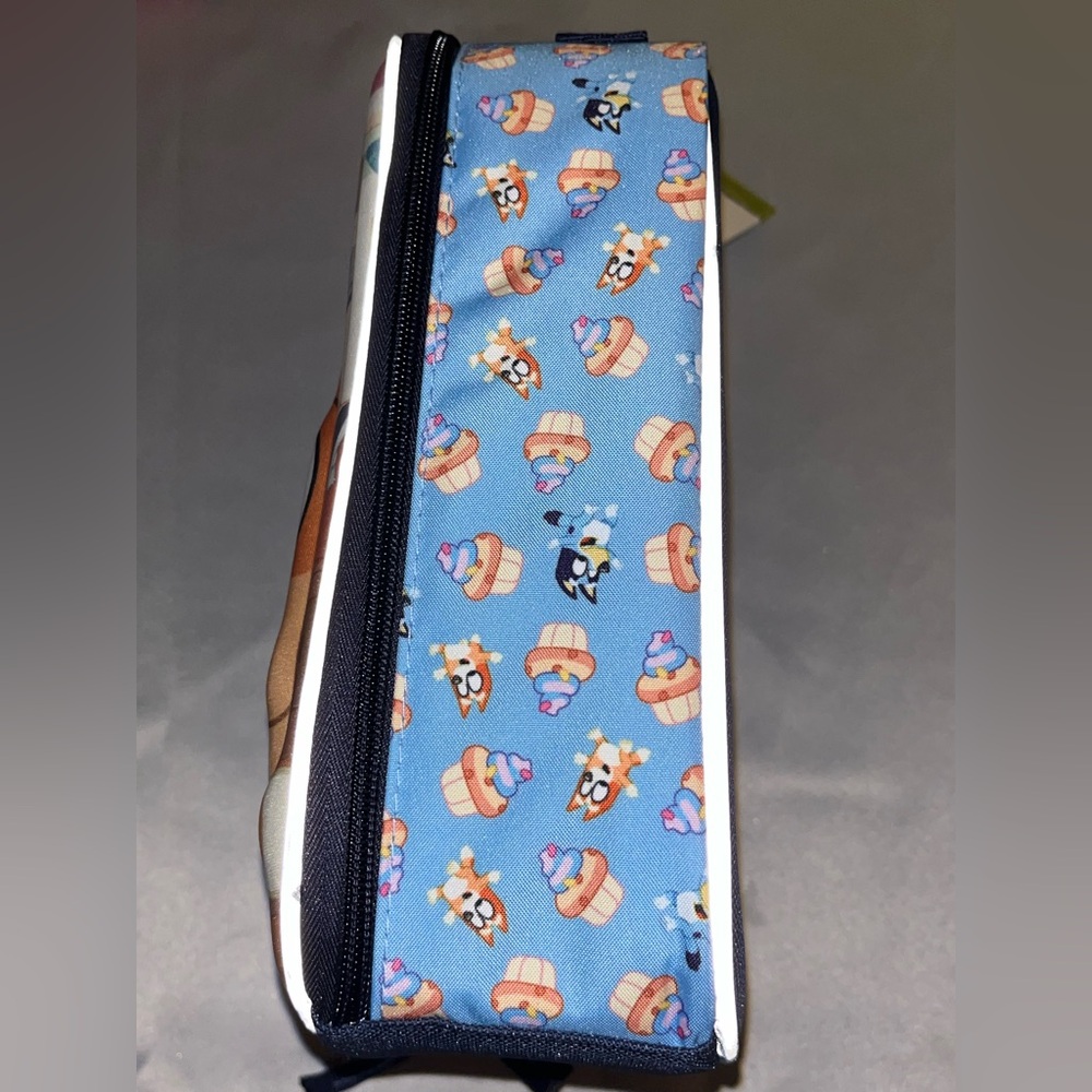 Bluey Lunchbox - Picture 6 of 11